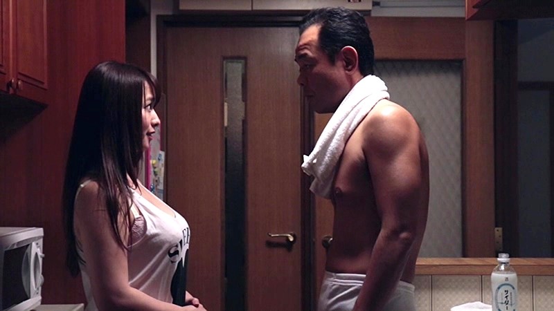 Phim sex loạn luân với con dâu Marina Shiraishi vú to trong nhà bếp